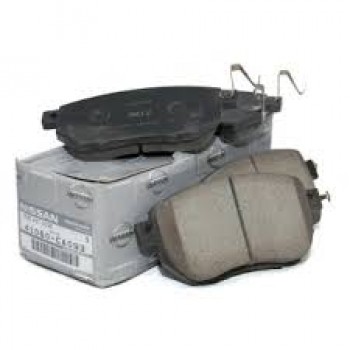 Front Nissan Brake Pads for Infiniti QX56